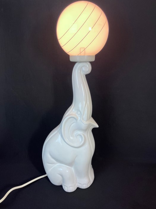 Lamp impressive vintage for sale  