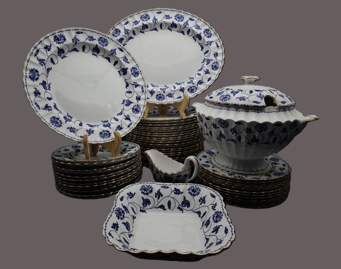 Spode table service for sale  