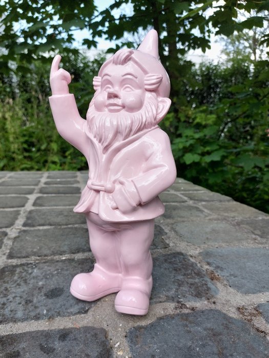 Statue naughty pink for sale  
