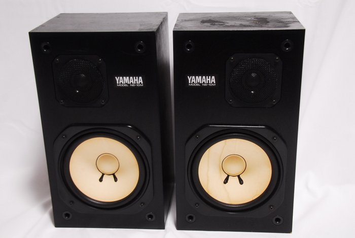 Yamaha 10m speaker usato  