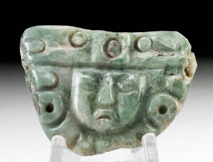 Maya jade pendant usato  