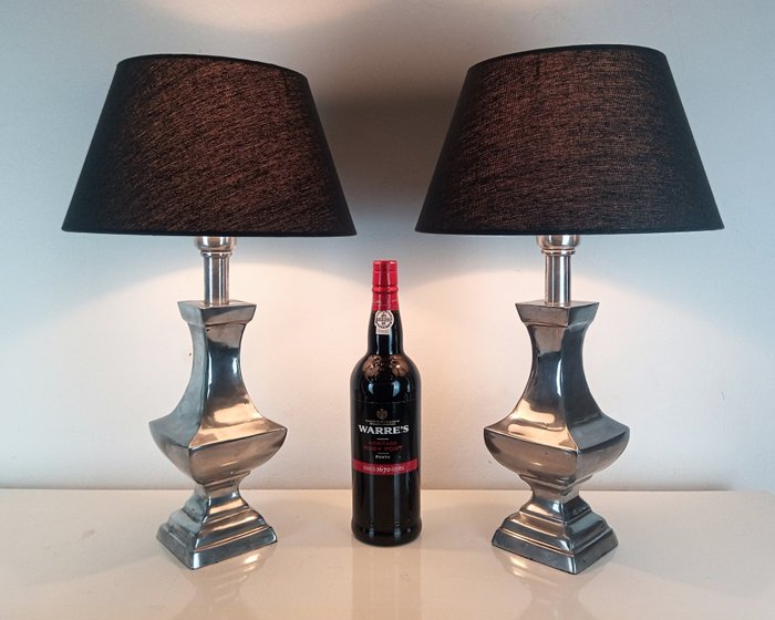 Lightmakers table lamp for sale  