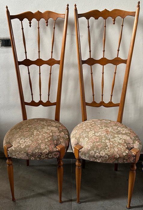 Chiavari chiavarine chair for sale  