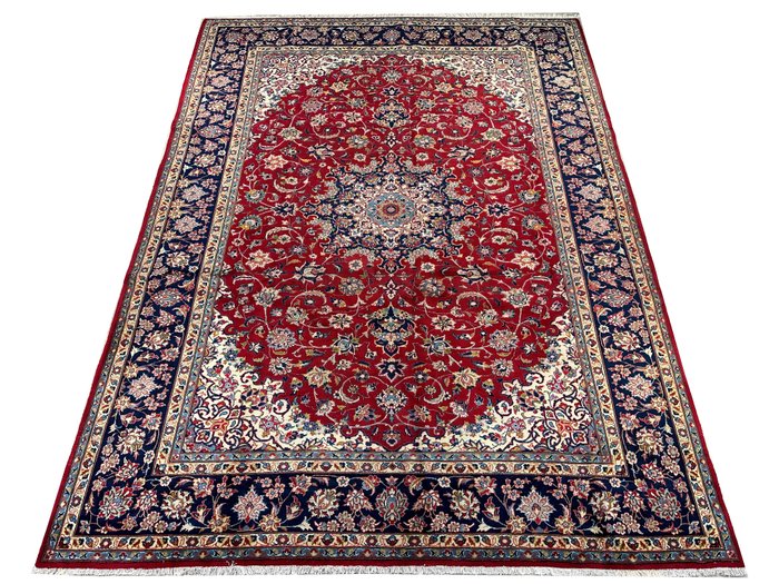 Isphahan rug 391 for sale  