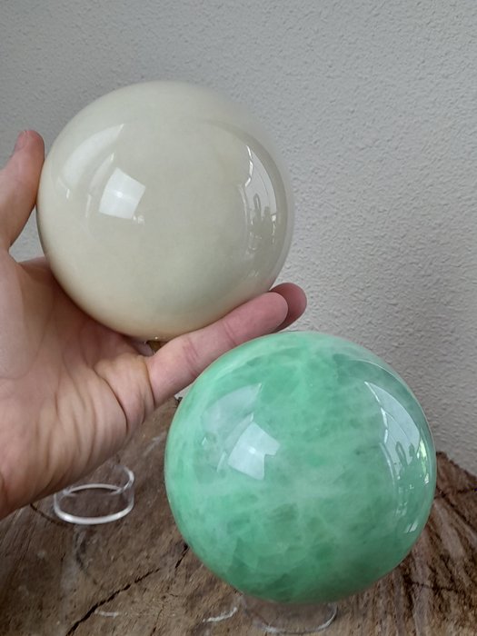 Quartzite chrysoprase ball for sale  