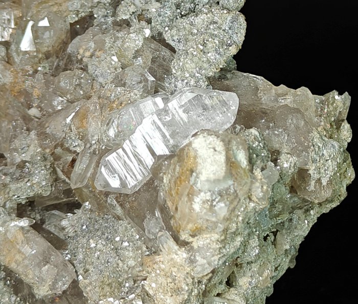 Hyaline quartz group for sale  