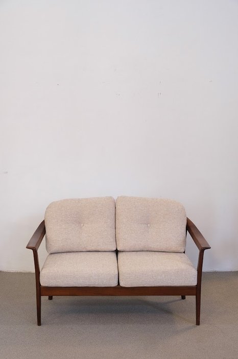 Wilhelm knoll sofa for sale  