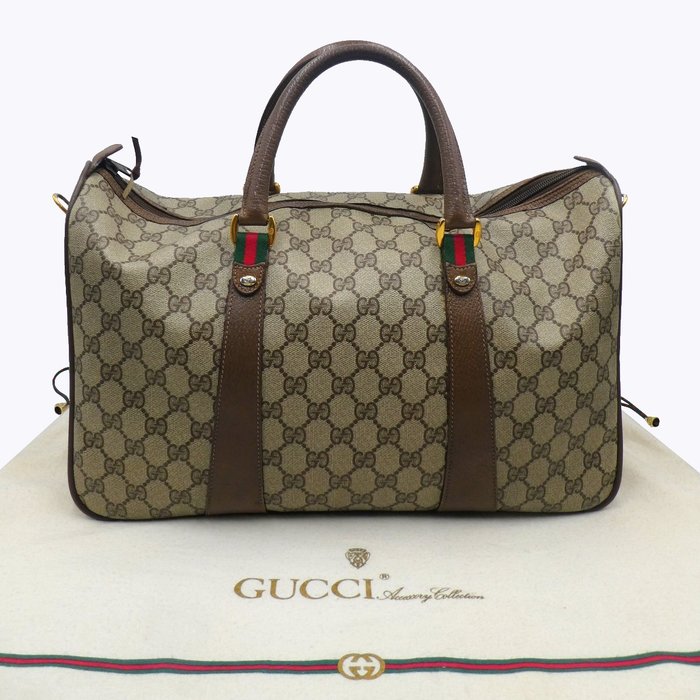Gucci accessory collection usato  