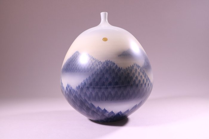 Beautiful arita porcelain for sale  