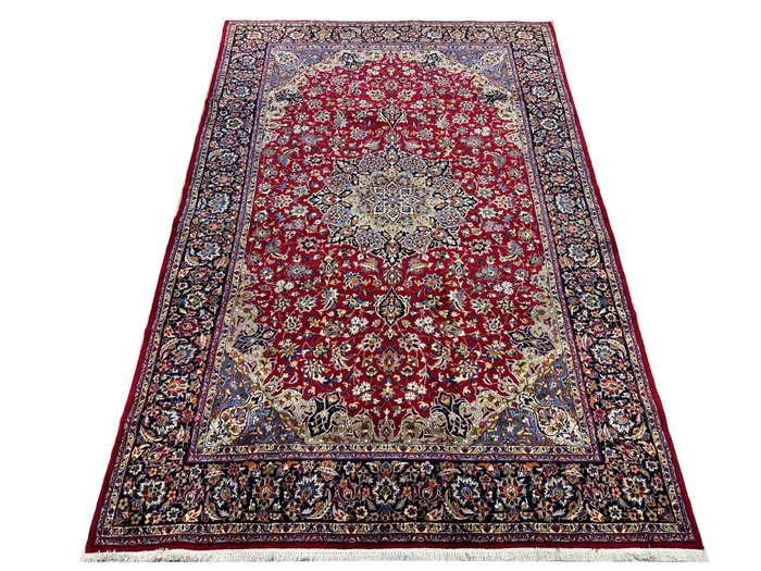 Isphahan rug 438 for sale  
