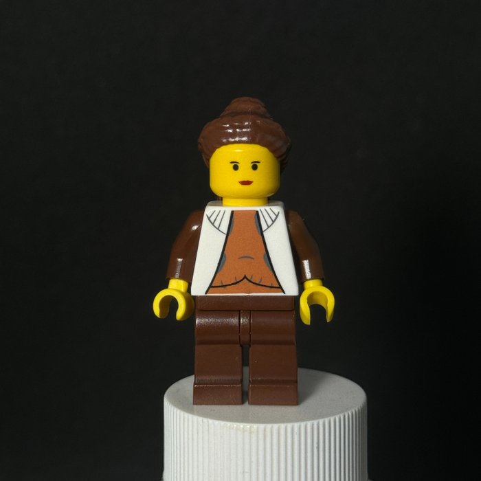 Lego princess leia for sale  