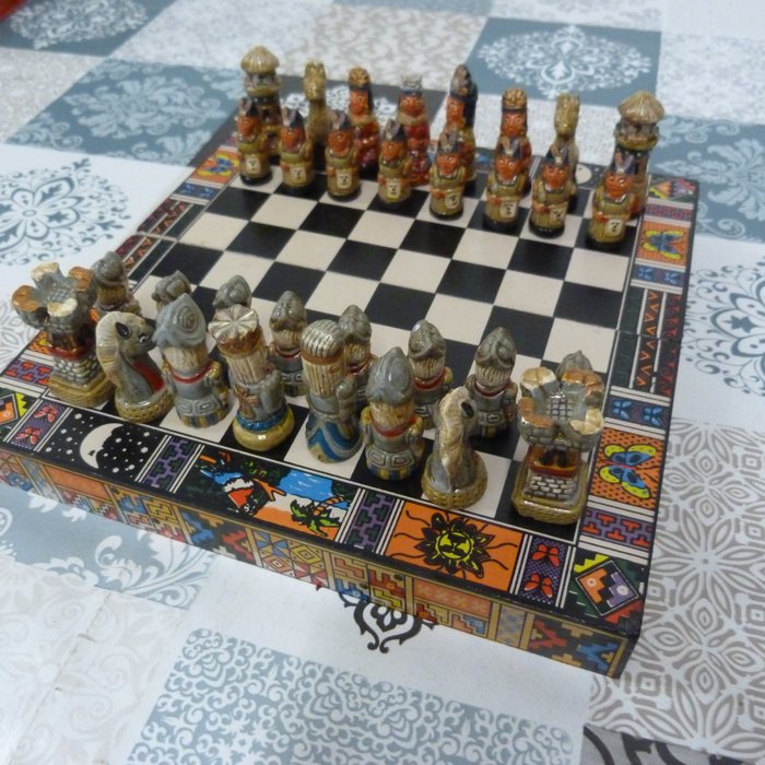 Chess set peru for sale  