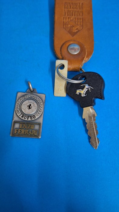 Key ferrari chiave for sale  