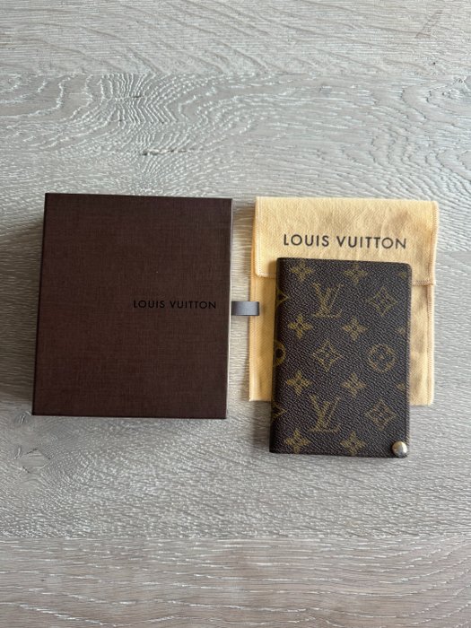 Louis vuitton card for sale  