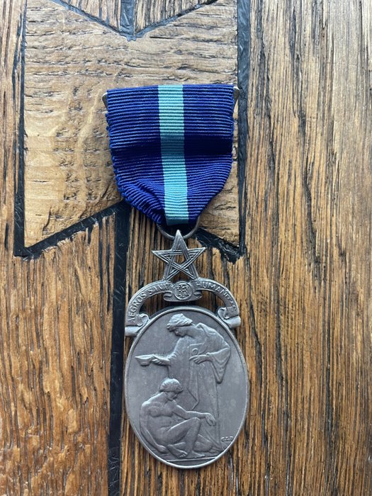 United kingdom medal for sale  
