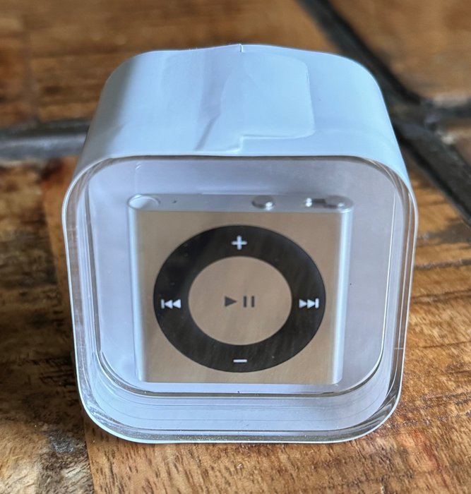Apple shuffle ipod for sale  