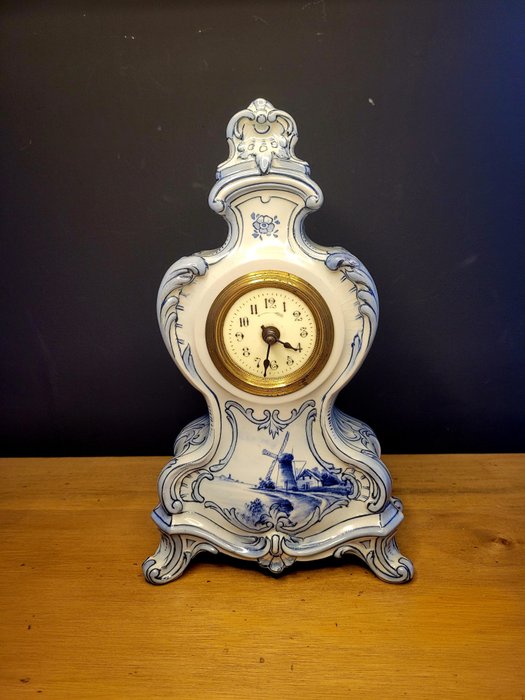 Cartel clock royal for sale  