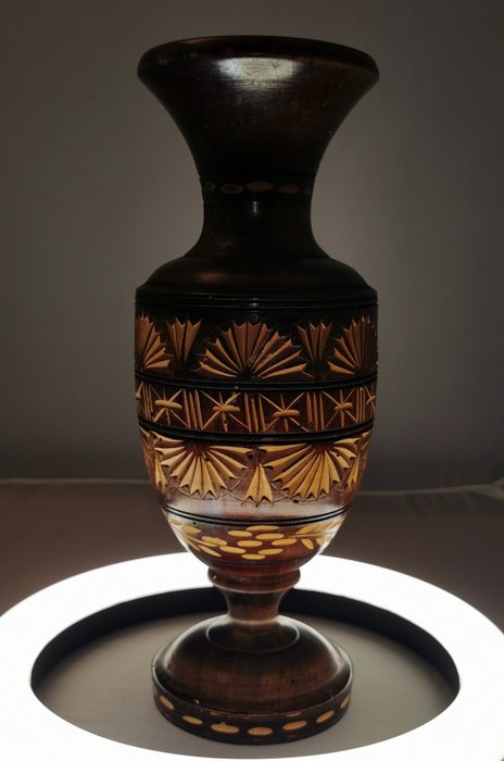 Vase elegant vase for sale  