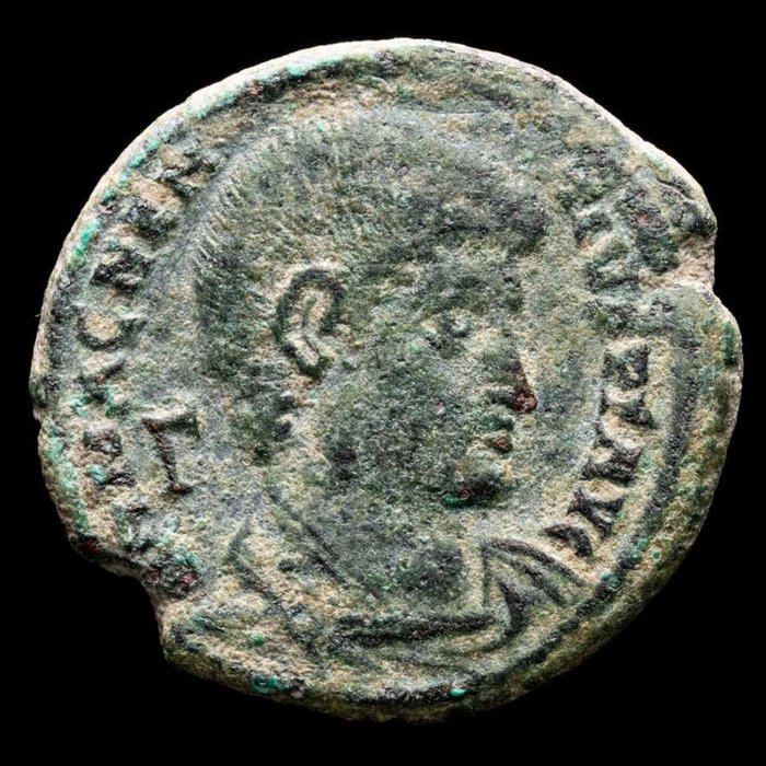 Roman empire. magnentius usato  