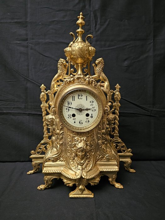 Table clock louis for sale  