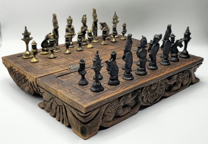 Chess game chess for sale  