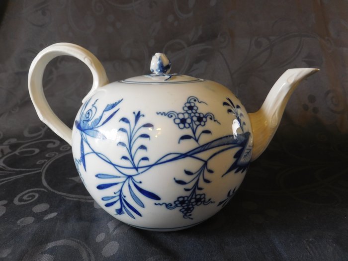 Meissen tea pot for sale  