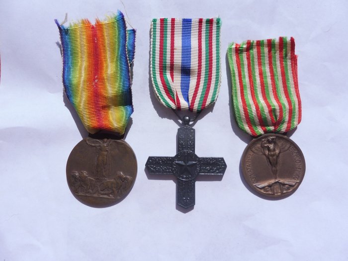 Italy medal medaglie usato  