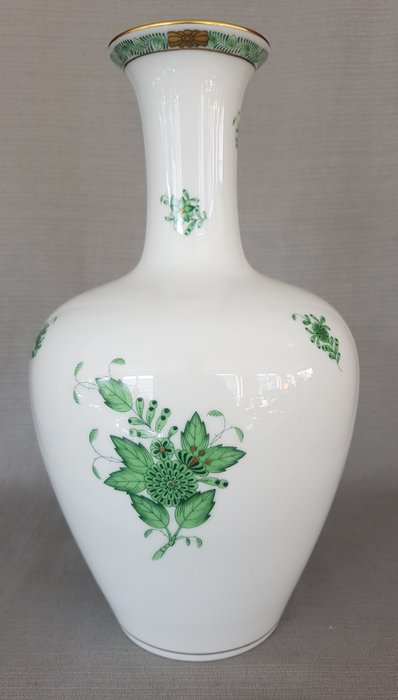 Herend vase apponyi for sale  