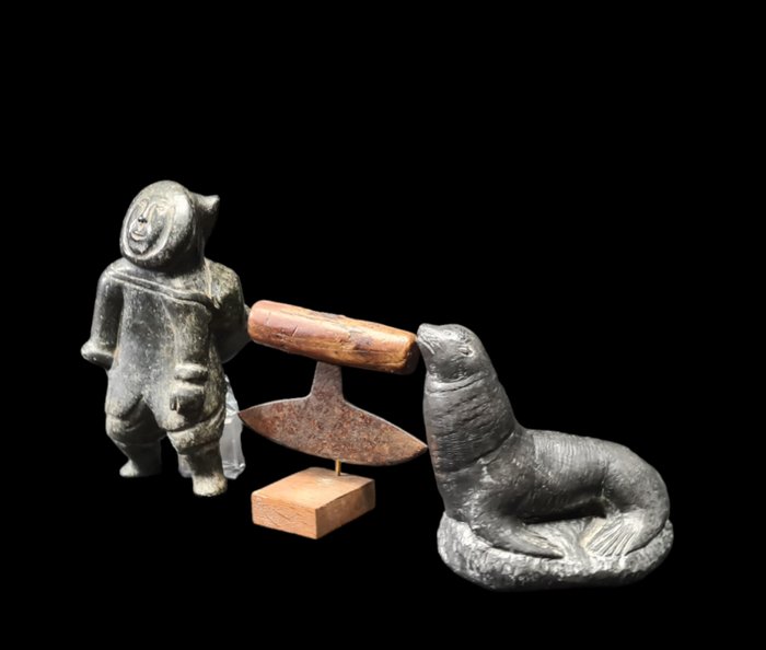 Ulo knife sculptures for sale  