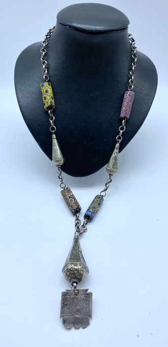 Necklace murano trade for sale  