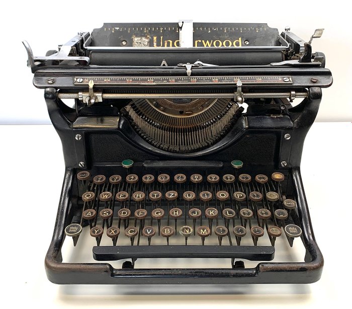 Underwood standard typewriter for sale  