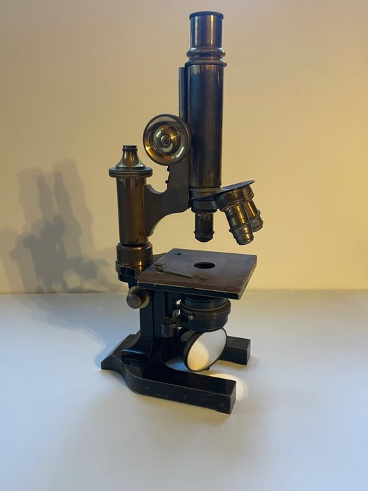Microscope nr.90407 1900 d'occasion  