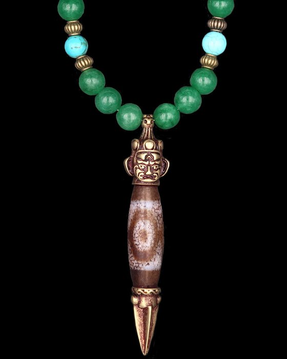 Emerald buddhist necklace d'occasion  
