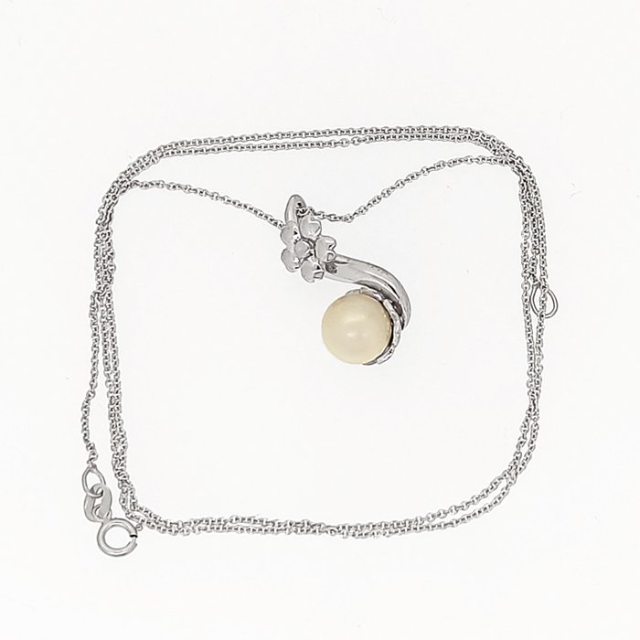 Necklace pendant kt. for sale  