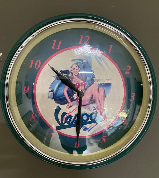 Wall clock metal for sale  