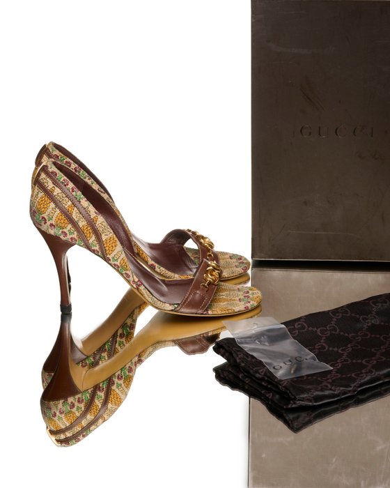 Gucci heeled sandals for sale  