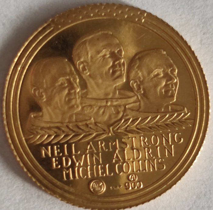 Italy. 1969 gold usato  