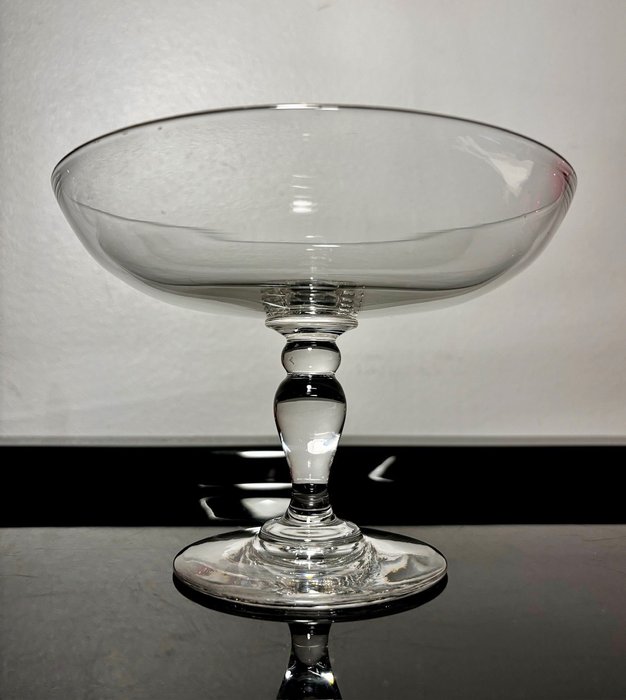 Style baccarat saint for sale  