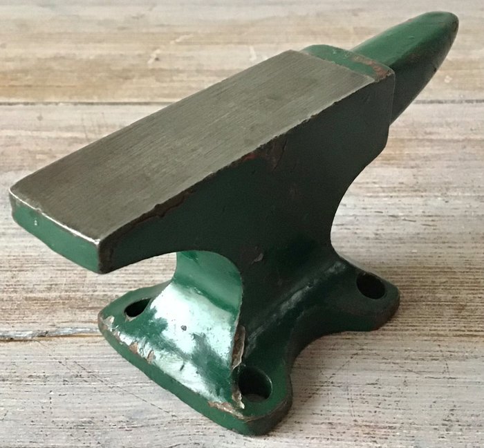 Jewelers anvil working for sale  