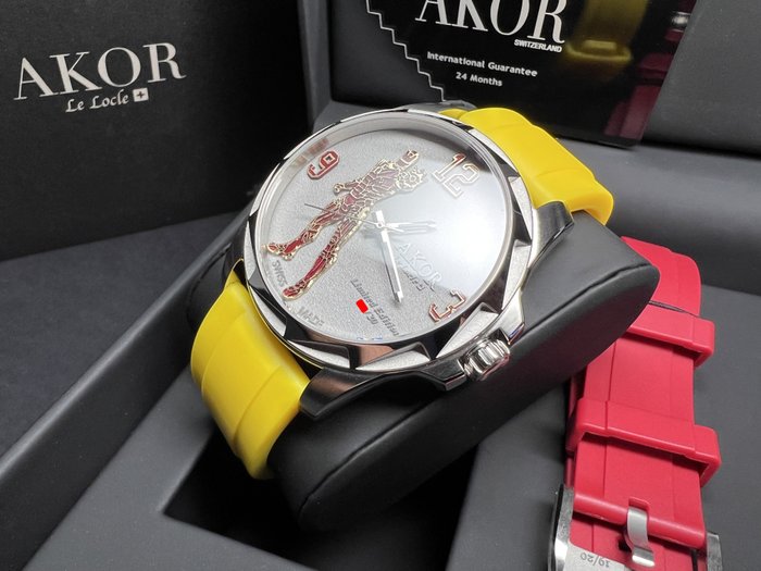 Akor locle swiss d'occasion  