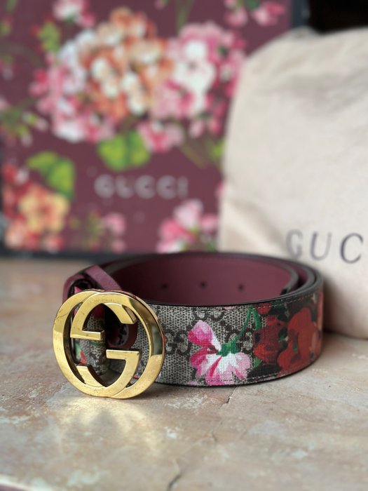 Gucci bloom belt usato  