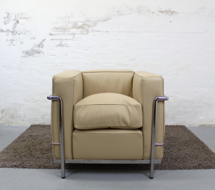 Cassina corbusier armchair for sale  
