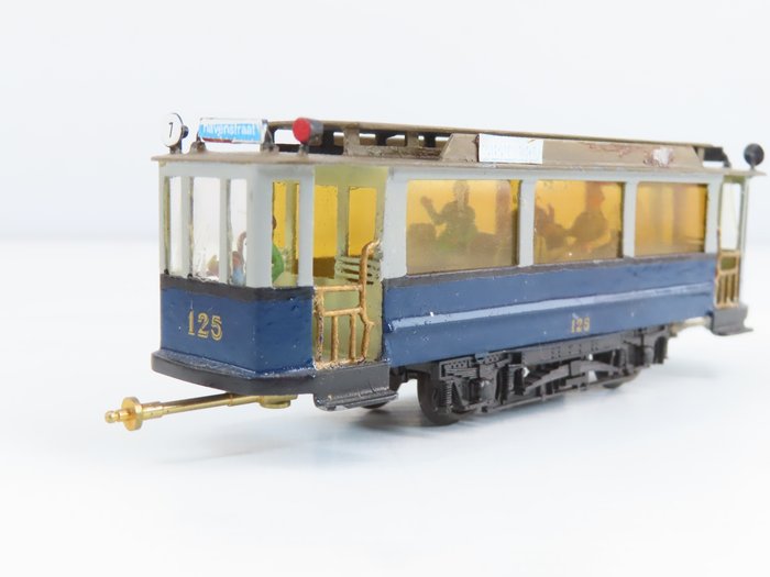 Onbekend model tram usato  