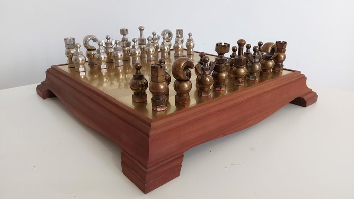 Chess set arts d'occasion  