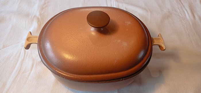 Creuset casserole model usato  