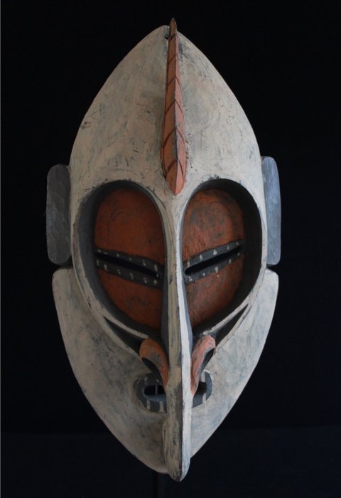 Sepik house mask usato  