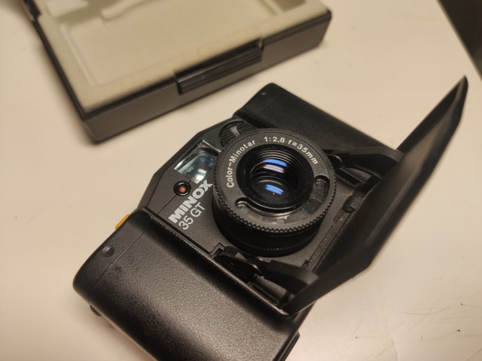Minox viewfinder camera usato  