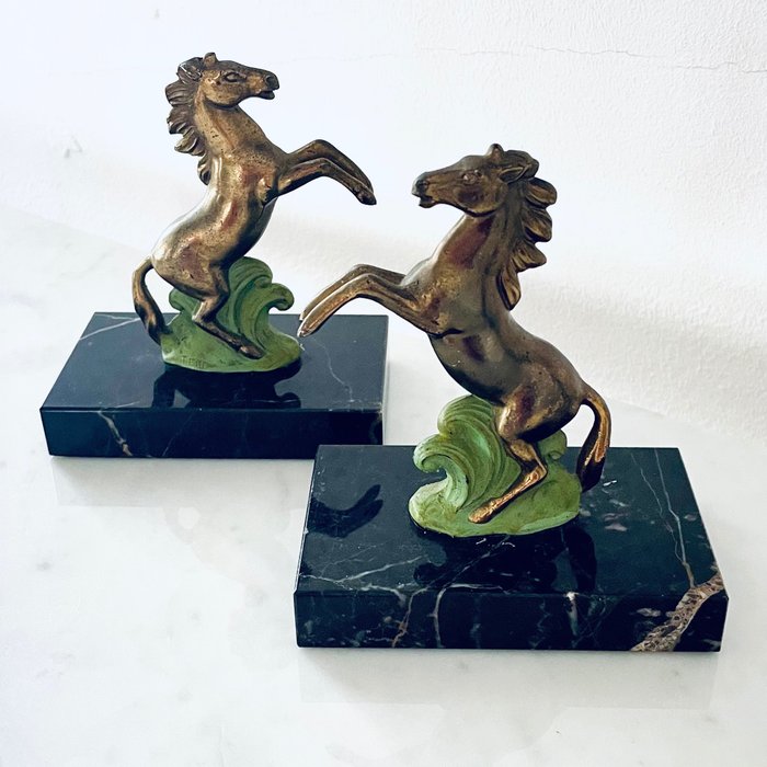 Tedd bookends prancing for sale  