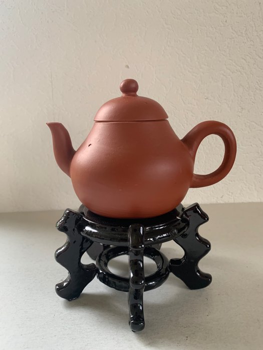 Teapot yixing clay for sale  