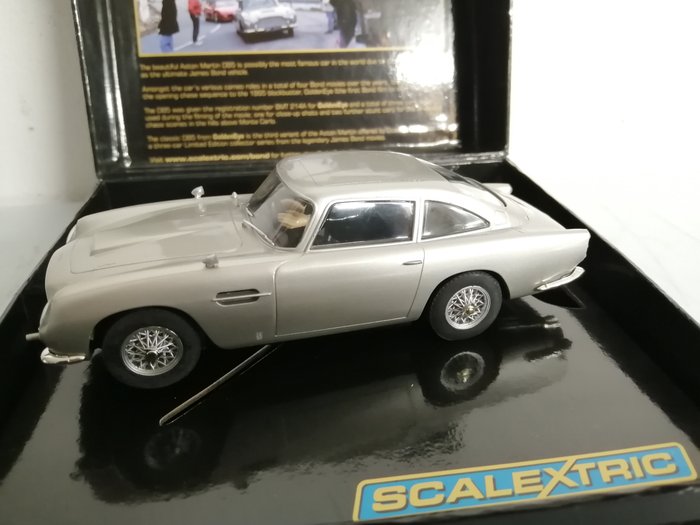Scalextric c3163a aston d'occasion  